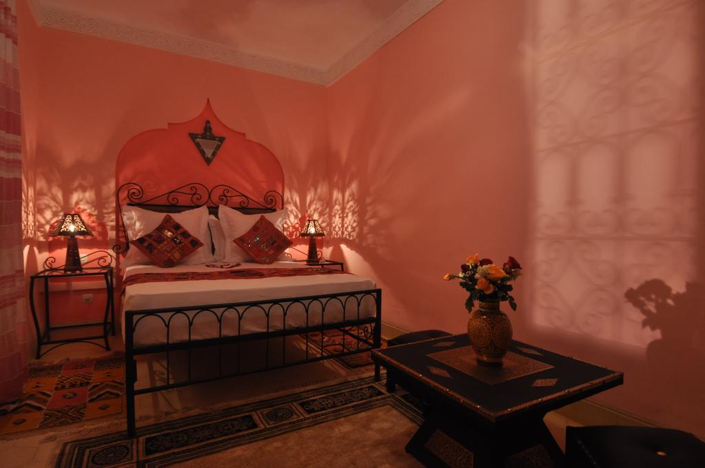 Riad La Famille Hotel Маракеш Екстериор снимка