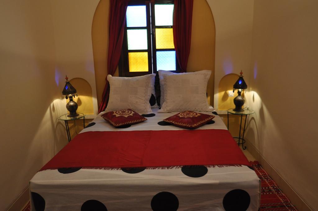 Riad La Famille Маракеш Стая снимка